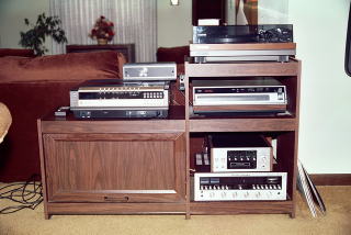 Illustration for article titled How to Get Started With Vinyl Records